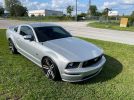 5th gen 2005 Ford Mustang GT Deluxe manual coupe For Sale 5th gen 2005 Ford Mustang GT Deluxe manual coupe For Sale