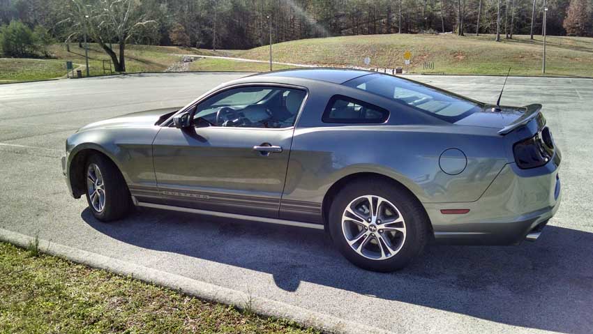 2014 ford mustang automatic