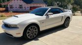 5th gen white 2010 Ford Mustang GT Premium convertible For Sale