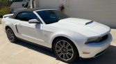 5th gen white 2010 Ford Mustang GT Premium convertible For Sale