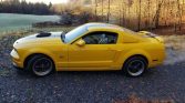 5th gen yellow 2006 Ford Mustang GT coupe For Sale