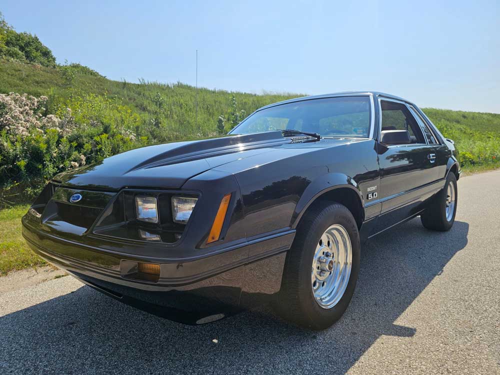 3rd gen black 1986 Ford Mustang manual coupe For Sale