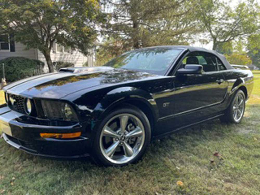 Black 2006 Ford Mustang GT convertible automatic For Sale